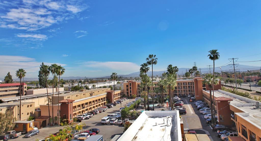 Hotel Grand Legacy At The Park Anaheim Exterior foto